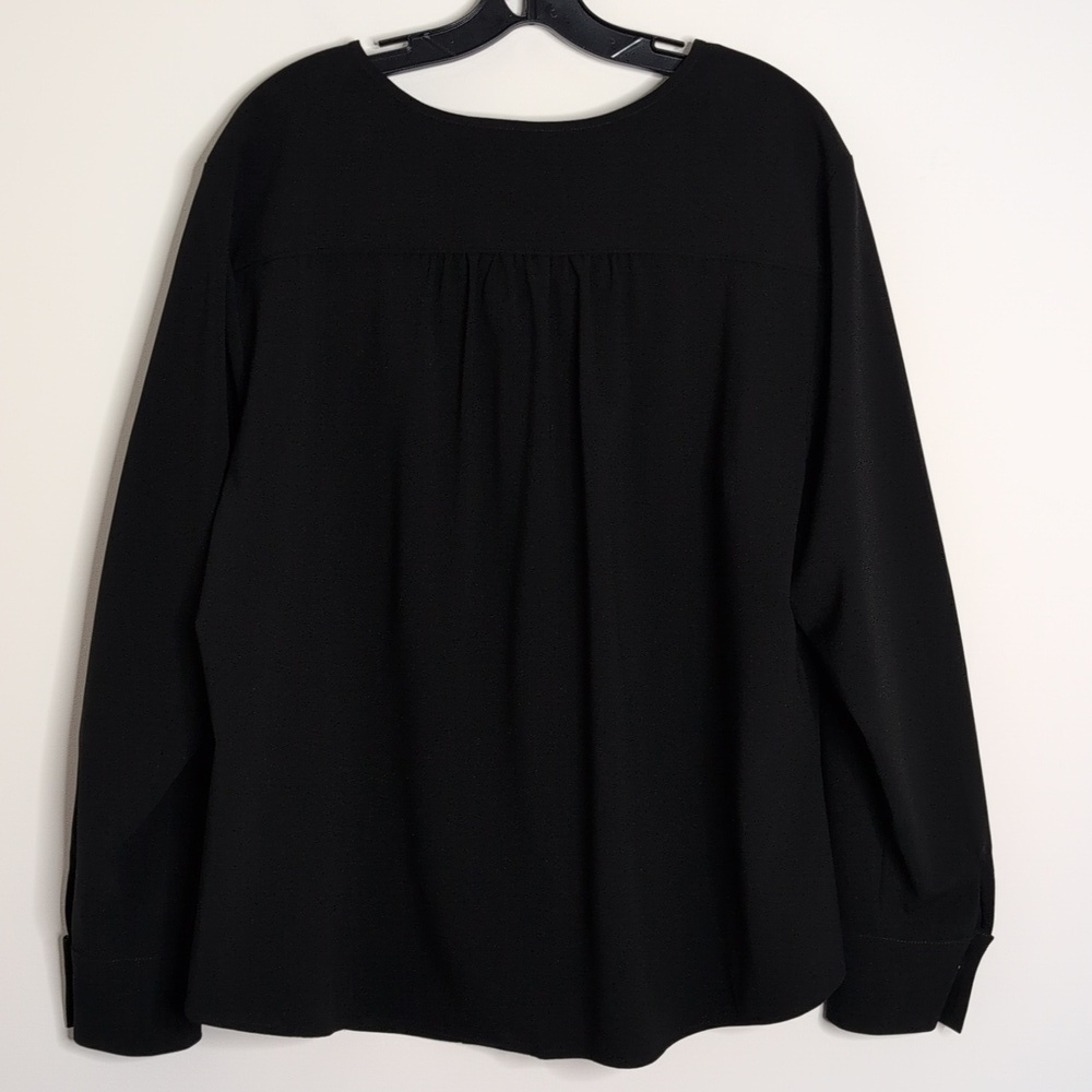Jones New York Long Sleeve Blouse Top Black Front Button Accent Stretch 18W - Picture 6 of 11